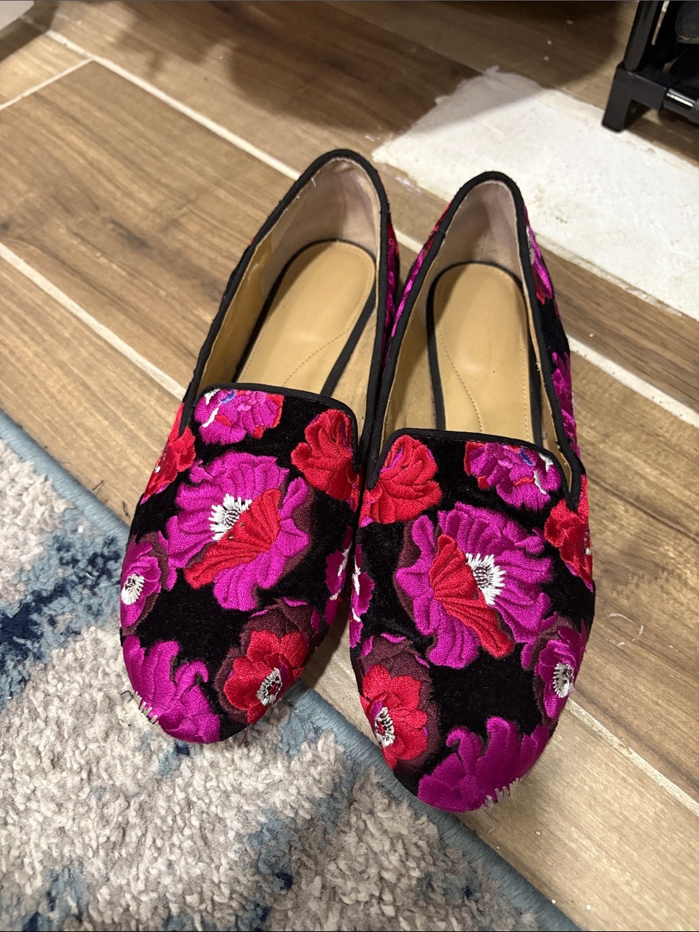 Womenβs Floral Embroidered Velvet Loafers - Black with Pink & Red